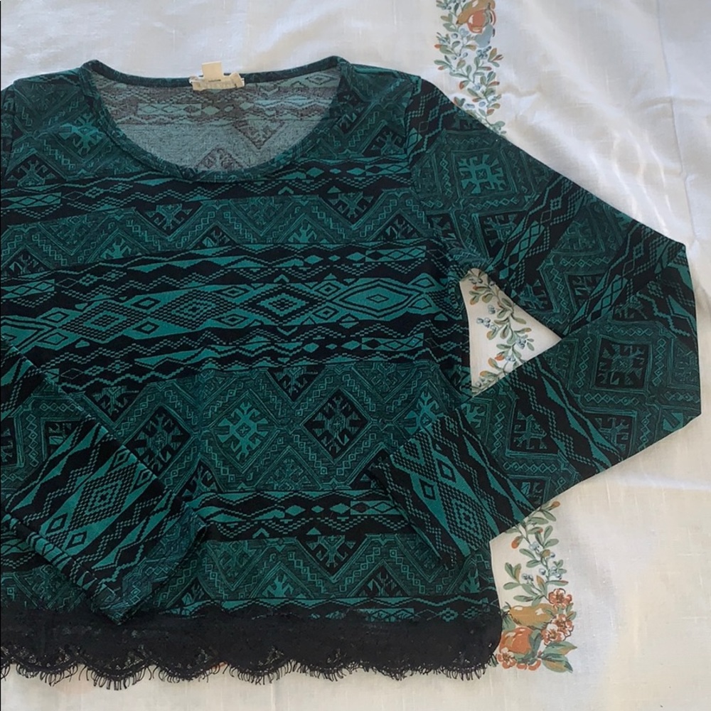 Cropped Long Sleeve